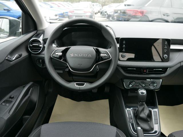 Skoda Fabia Selection 1.0 TSI *LED*PDC-HI*SMARTLINK*SHZ*BLUETOOTH*FRONT-ASSIST 