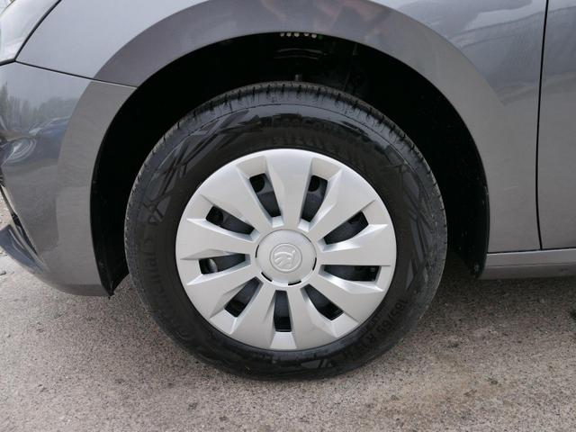 Skoda Fabia Selection 1.0 TSI DSG*NAVI-&Uuml;BER-SMARTLINK*LED*PDC-HI*SHZ*DAB*KLIMA 
