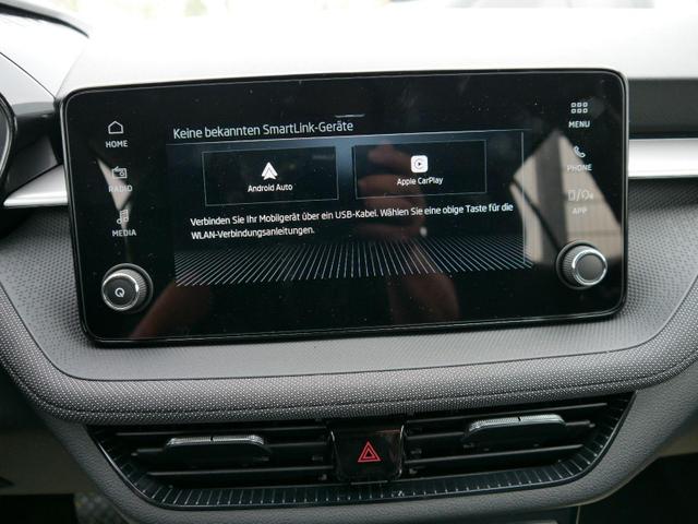 Skoda Fabia Selection 1.0 TSI DSG*NAVI-&Uuml;BER-SMARTLINK*LED*PDC-HI*SHZ*DAB*KLIMA 