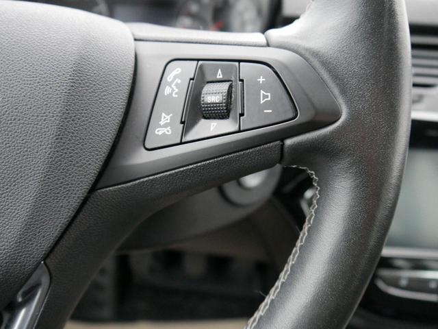 Opel Corsa 120 Jahre 1.4 *SMARTLINK*TEMPOMAT*SHZ*PDC*KAMERA*WINTERPAKET*15-ZOLL 