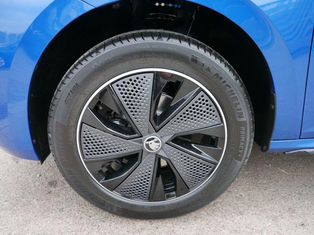 Skoda Kamiq Monte Carlo 1,5 TSI DSG*AHK-SCHWENKBAR*PDC*MATRIX-LED*KAMERA*SHZ*17-ZOLL 