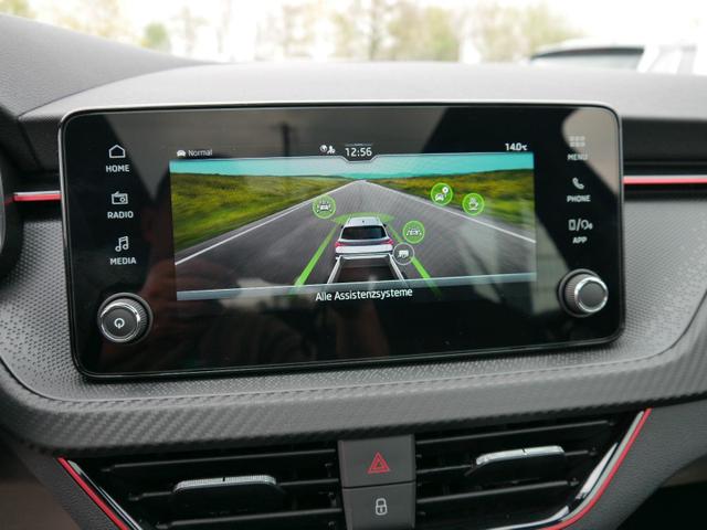 Skoda Kamiq Monte Carlo 1,5 TSI DSG*AHK-SCHWENKBAR*PDC*MATRIX-LED*KAMERA*SHZ*17-ZOLL 