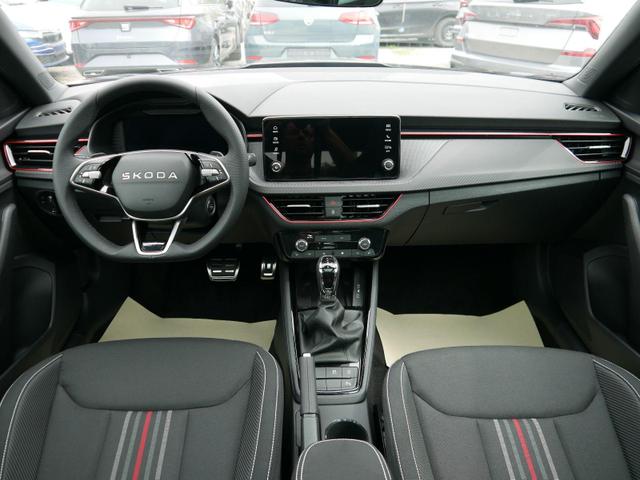 Skoda Kamiq Monte Carlo 1,5 TSI DSG*AHK-SCHWENKBAR*PDC-HINTEN*KAMERA*SHZ*KESSY*LENKRADHEIZUNG* 