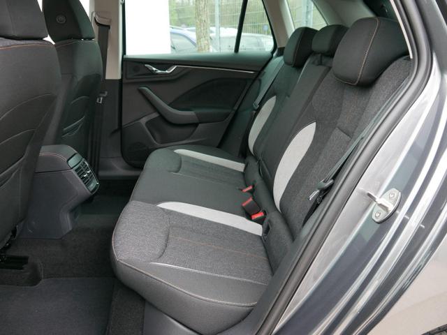 Skoda Kamiq 130 Jahre Premium Edition 1,5 TSI DSG*AHK-SCHWENKBAR*PDC*LED*KAMERA*SHZ*TEMPOMAT 