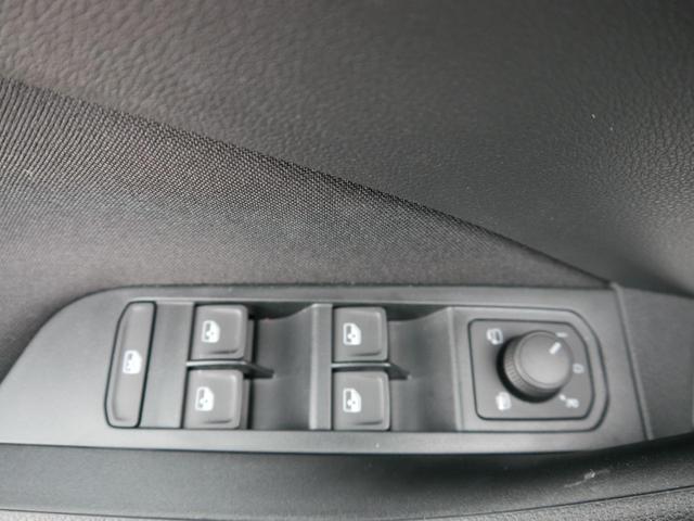 Skoda Kamiq Selection 1.0 TSI DSG*AHK-SCHWENKBAR*TEMPOMAT*PDC-HINTEN*KEYLESS-GO*SHZ* 