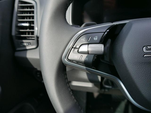 Skoda Karoq 130 Jahre 1,5 TSI DSG*TEMPOMAT*KESSY*LENKRADHEIZUNG*SMARTLINK*PDC-HINTEN* 