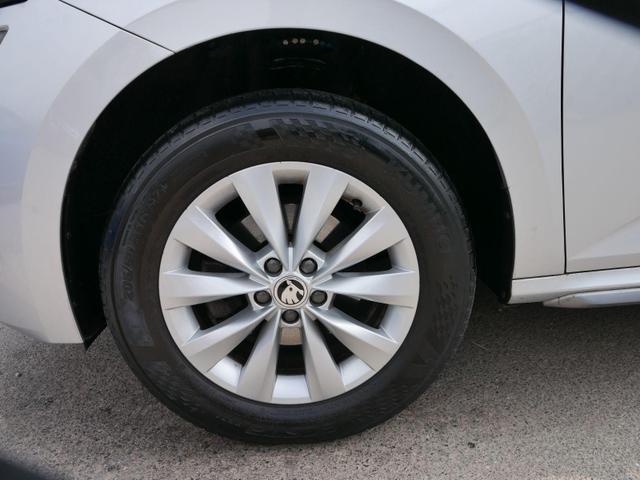 Skoda Kamiq Style 1.0 TSI * WINTERPAKET VOLL-LED NAVI PARKTRONIC KLIMAAUTOMATIK 