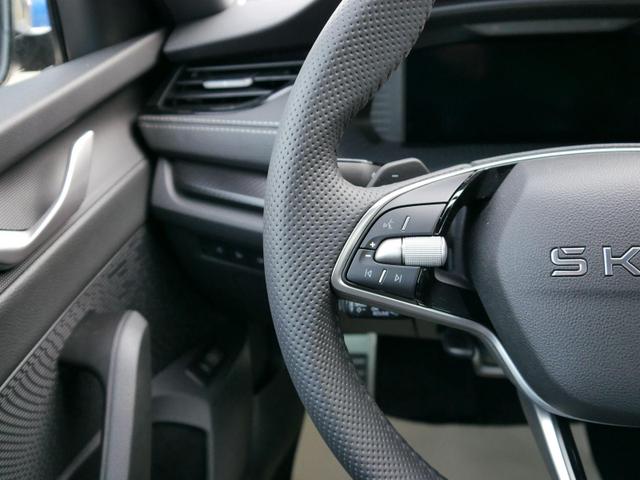 Skoda Octavia Combi Sportline 1.5 TSI mHEV DSG*ACC*LED*AHK-SCHWENKBAR*NAVI*PDC*KAMERA* 