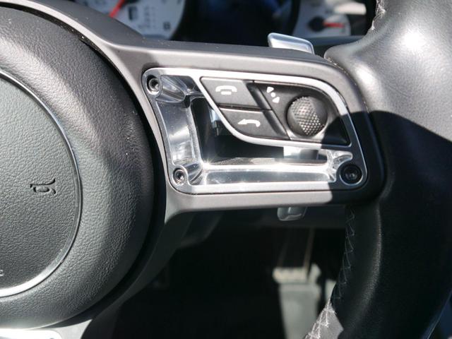 Porsche 911 Cabriolet Targa 4S*Deutsche EZ.*1.HAND*PDK*NAVI*XENON*PDC*SHZ*KAMERA*TEMPOMAT*LEDER* 19-ZOLL 