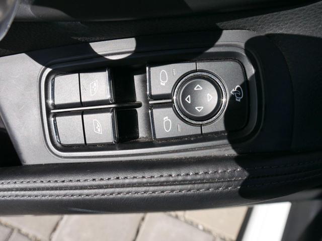 Porsche 911 Cabriolet Targa 4S*Deutsche EZ.*1.HAND*PDK*NAVI*XENON*PDC*SHZ*KAMERA*TEMPOMAT*LEDER* 19-ZOLL 