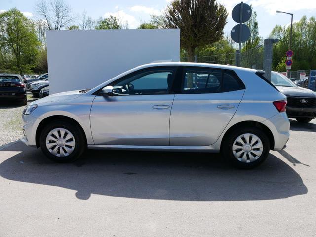 Skoda Fabia Selection 1.0 TSI DSG*NAVI-&Uuml;BER-SMARTLINK*LED*PDC-HI*SHZ*DAB*KLIMA 