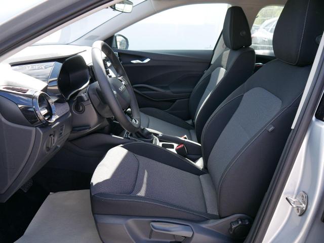 Skoda Fabia Selection 1.0 TSI DSG*NAVI-&Uuml;BER-SMARTLINK*LED*PDC-HI*SHZ*DAB*KLIMA 