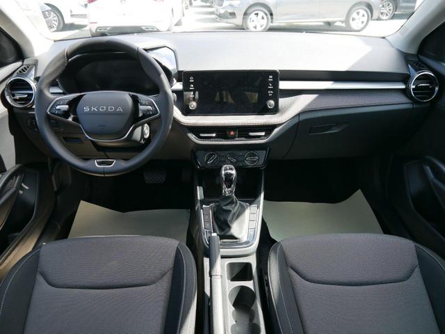 Skoda Fabia Selection 1.0 TSI DSG*NAVI-&Uuml;BER-SMARTLINK*LED*PDC-HI*SHZ*DAB*KLIMA 