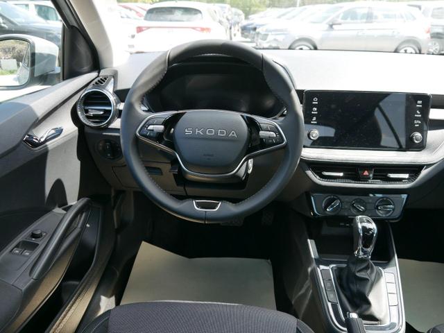 Skoda Fabia Selection 1.0 TSI DSG*NAVI-&Uuml;BER-SMARTLINK*LED*PDC-HI*SHZ*DAB*KLIMA 