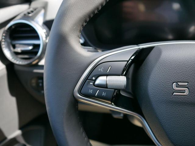 Skoda Fabia Selection 1.0 TSI DSG*NAVI-&Uuml;BER-SMARTLINK*LED*PDC-HI*SHZ*DAB*KLIMA 