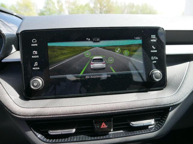 Skoda Fabia Selection 1.0 TSI DSG*NAVI-&Uuml;BER-SMARTLINK*LED*PDC-HI*SHZ*DAB*KLIMA 