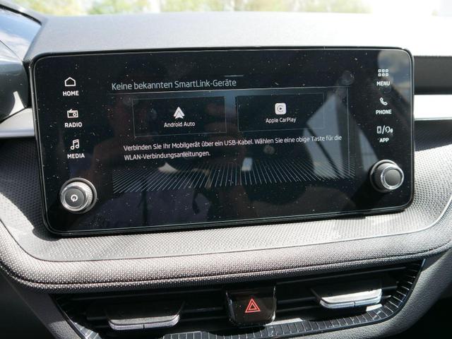 Skoda Fabia Selection 1.0 TSI DSG*NAVI-&Uuml;BER-SMARTLINK*LED*PDC-HI*SHZ*DAB*KLIMA 