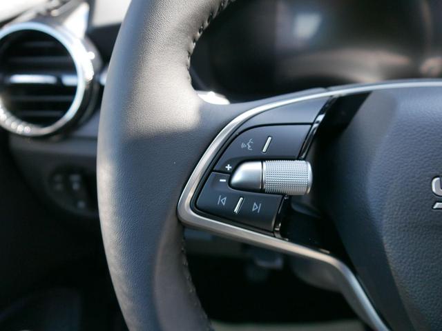 Fabia Selection 1.0 TSI *NAVI-&Uuml;BER-SMARTLINK*PDC-HI*LED*SHZ*KLIMA*RADIO 