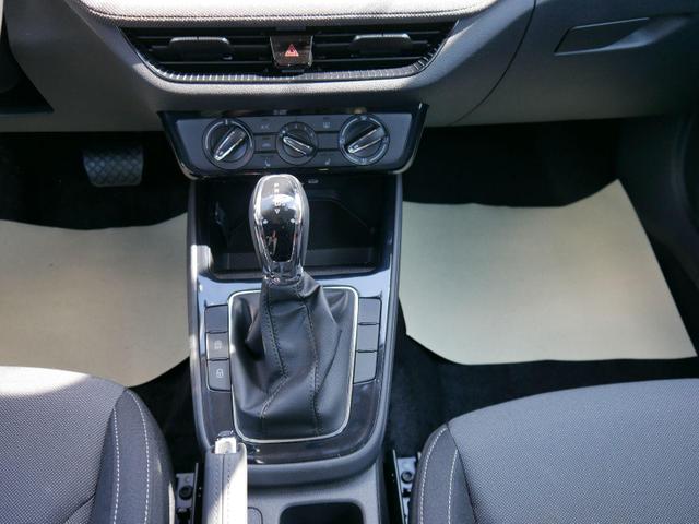 Skoda Fabia Selection 1.0 TSI DSG*NAVI-&Uuml;BER-SMARTLINK*LED*PDC-HI*SHZ*DAB*KLIMA 