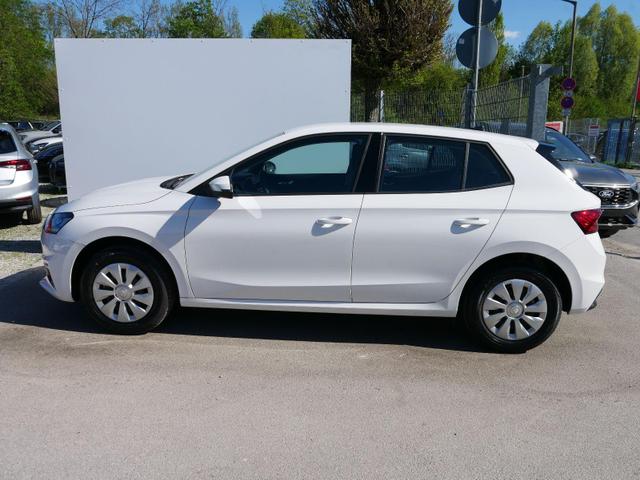 Skoda Fabia Selection 1.0 TSI DSG*NAVI-&Uuml;BER-SMARTLINK*LED*PDC-HI*SHZ*DAB*KLIMA 