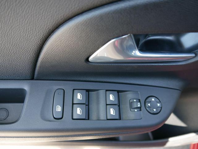 Opel Corsa GS 1.2T XHL XHL*LED*PDC*TEMPOMAT*KAMERA*NAVI-&Uuml;BER-SMARTLINK*SHZ*LENKRADHEIZUNG*16-ZOLL 