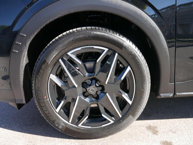 Peugeot 3008 Allure Exclusive HYBRID 145 e-DCS6*NAVI*LED*PDC*360*KAMERA*TEMPOMAT*19-ZOLL-ALU 
