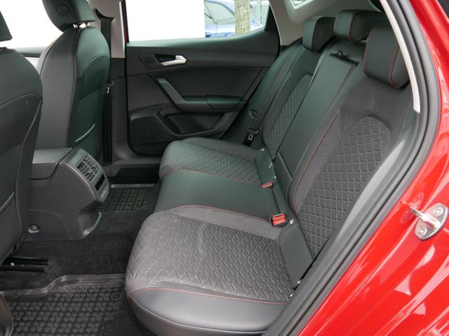 Seat Leon FR*NAVI*PDC*LED*SHZ*KLIMA*TEMPOMAT*DAB-RADIO*SPIEGEL-PAKET*FRONT ASSIST 