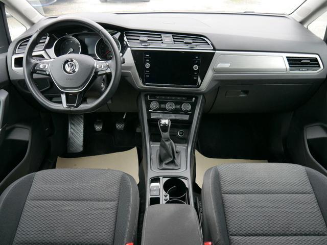 Volkswagen Touran Comfortline 1.5 TSI Comfortline*NAVI*ACC*KAMERA*PDC-HINTEN*7-SITZER*BLUETOOTH* 