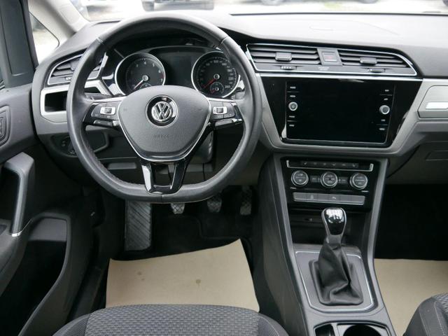 Volkswagen Touran Comfortline 1.5 TSI Comfortline*NAVI*ACC*KAMERA*PDC-HINTEN*7-SITZER*BLUETOOTH* 