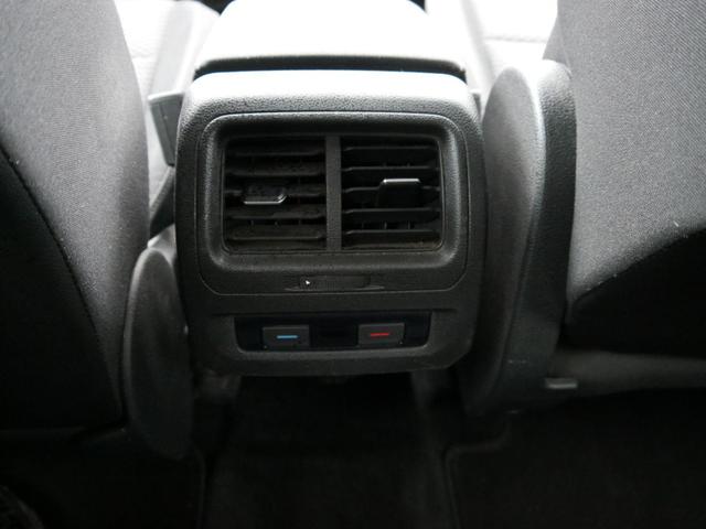 Volkswagen Touran Comfortline 1.5 TSI Comfortline*NAVI*ACC*KAMERA*PDC-HINTEN*7-SITZER*BLUETOOTH* 