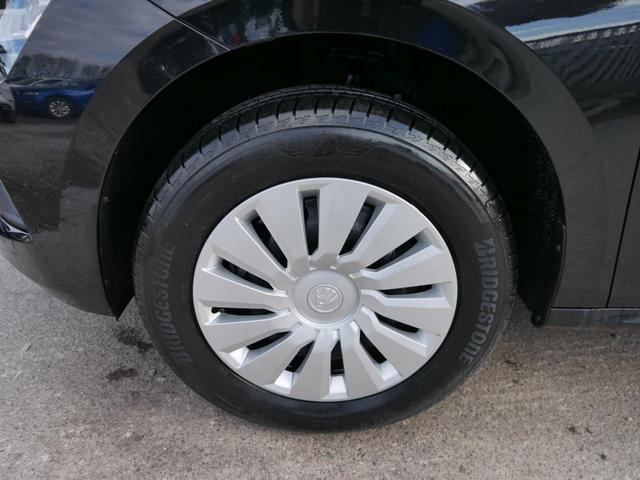 Skoda Kamiq Selection 1.0 TSI DSG*PDC-HINTEN*TEMPOMAT*SHZ*KEYLESS-GO*SMARTLINK*LED* 