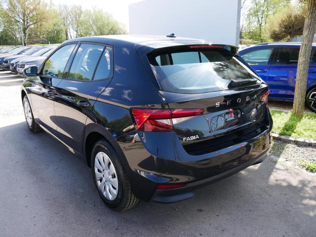 Skoda Fabia Selection 1.0 TSI *LED*PDC-HI*SMARTLINK*SHZ*BLUETOOTH*FRONT-ASSIST 
