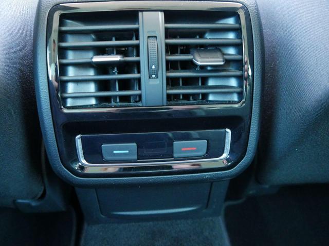 Volkswagen Passat Variant Business 2.0 TDI DPF DSG BUSINESS* ACC * AHK LED NAVI PDC KLIMAAUTOMATIK 