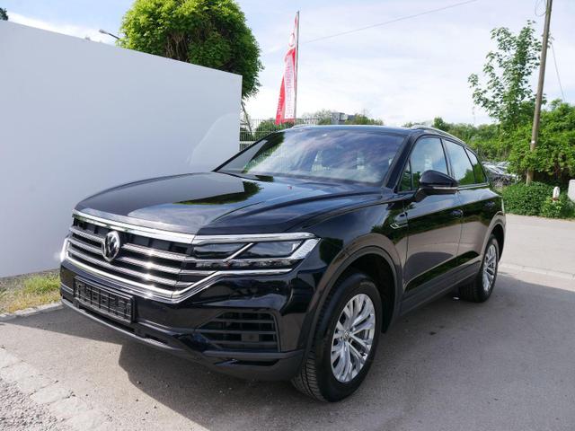 Volkswagen Touareg - 3.0 V6 TDI SCR DSG 4MOTION * LEDER IQ.LIGHT 18 ZOLL PANORAMA AHK KAMERA