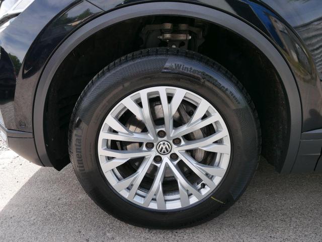 Volkswagen Touareg 3.0 V6 TDI SCR DSG 4MOTION * LEDER IQ.LIGHT 18 ZOLL PANORAMA AHK KAMERA 