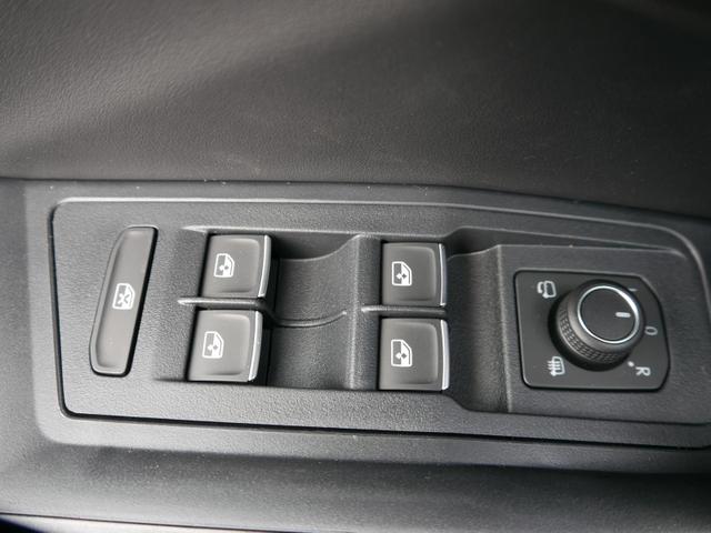 Volkswagen T-Roc Style 1,5 TSI DSG*AHK*ACC*MATRIX-LED*SHZ*PDC*KAMERA*TEMPOMAT*19-ZOLL 