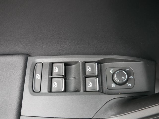 Seat Leon Sportstourer FR 2.0 TDI Kombi DSG*NAVI*TEMPOMAT*KAMERA*KEYLESS-GO*VIRTUAL COCKPIT* 