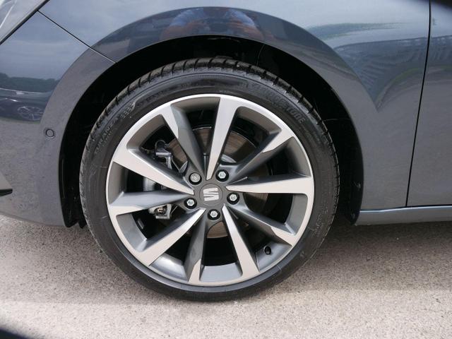 SEAT Leon Sportstourer FR 1.5 eTSI DSG Kombi DSG*ACC*TRAVEL ASSIST*KAMERA*TEMPOMAT*NAVI*FULL LINK*WINTERPAKET* 