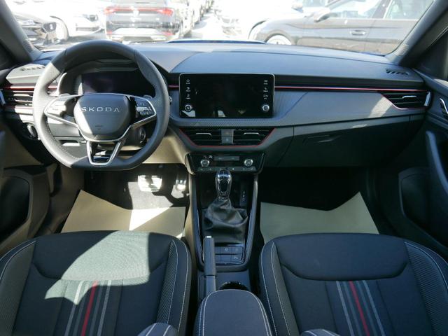 Skoda Kamiq Monte Carlo 1,5 TSI DSG *AHK-SCHWENKBAR*PDC-HINTEN*KAMERA*SHZ*KESSY*LENKRADHEIZUNG* 