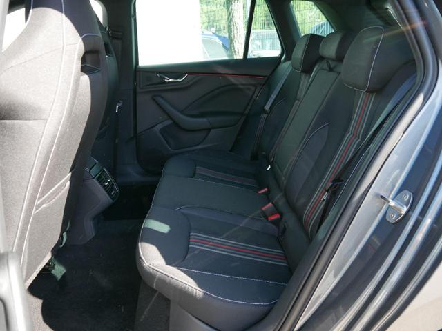 Skoda Kamiq Monte Carlo 1,5 TSI DSG *AHK-SCHWENKBAR*PDC-HINTEN*KAMERA*SHZ*KESSY*LENKRADHEIZUNG* 