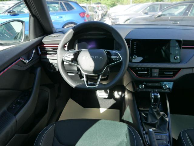 Skoda Kamiq Monte Carlo 1,5 TSI DSG *AHK-SCHWENKBAR*PDC-HINTEN*KAMERA*SHZ*KESSY*LENKRADHEIZUNG* 