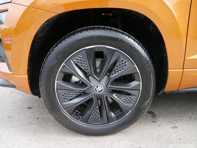 Skoda Karoq Sportline 2.0 TSI 4x4 DSG DSG*KESSY*TEMPOMAT*PDC-HINTEN*SMARTLINK*LED* 