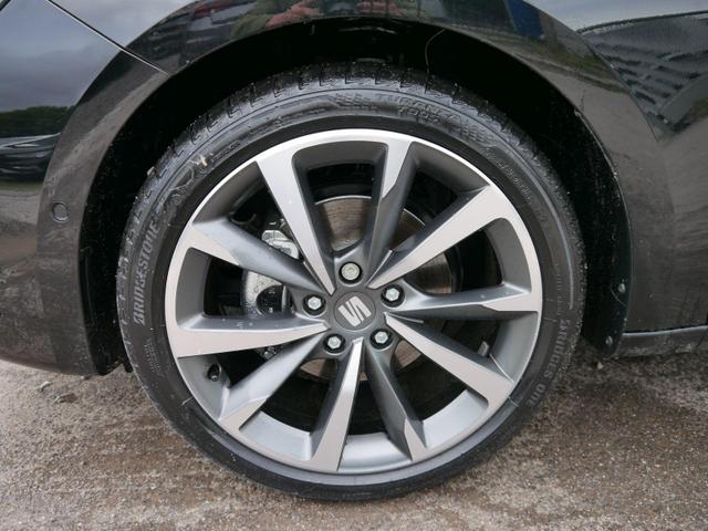 Seat Leon FR 1.5 eTSI DSG*RFK*TEMPOMAT*NAVI*KEYLESS-GO*SHZ*3-ZONE KLIMAAUTOMATIK* 