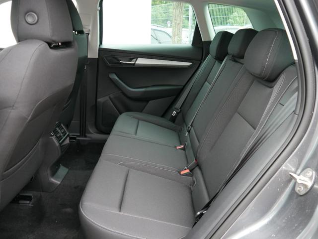 Skoda Karoq Selection 2.0 TDI DSG 4x4*AHK*PDC-HI*LED*SHZ*SMARTLINK*TEMPOMAT 