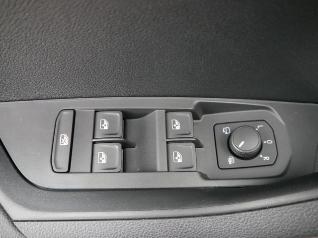 Skoda Karoq Selection 2.0 TDI DSG 4x4*AHK*PDC-HI*LED*SHZ*SMARTLINK*TEMPOMAT 