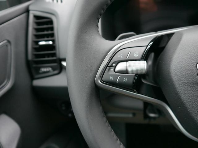 Skoda Karoq Selection 2.0 TDI DSG 4x4*AHK*PDC-HI*LED*SHZ*SMARTLINK*TEMPOMAT 