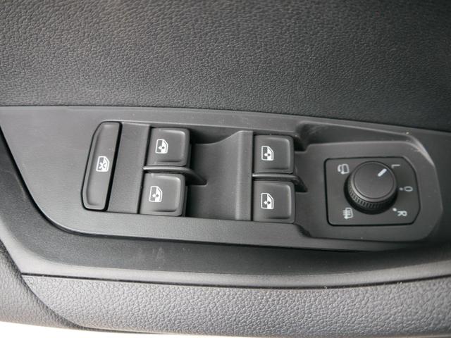 Skoda Karoq Sportline 2.0 TSI 4x4 DSG*AHK*ACC*PDC-HI*LED*SHZ*TEMPOMAT*SMARTLINK 