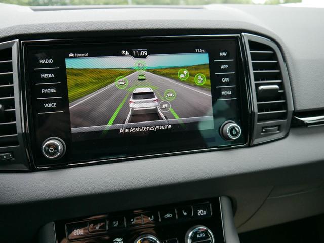 Skoda Karoq Sportline 2.0 TSI 4x4 DSG*AHK*ACC*PDC-HI*LED*SHZ*TEMPOMAT*SMARTLINK 