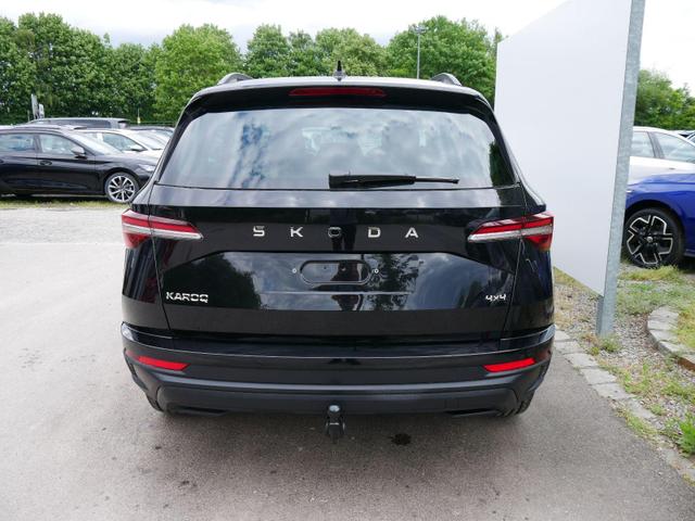 Skoda Karoq Selection 2.0 TDI DSG 4x4 4x4*AHK*TEMPOMAT*SMARTLINK*KLIMAAUTOMATIK*SHZ*LED 