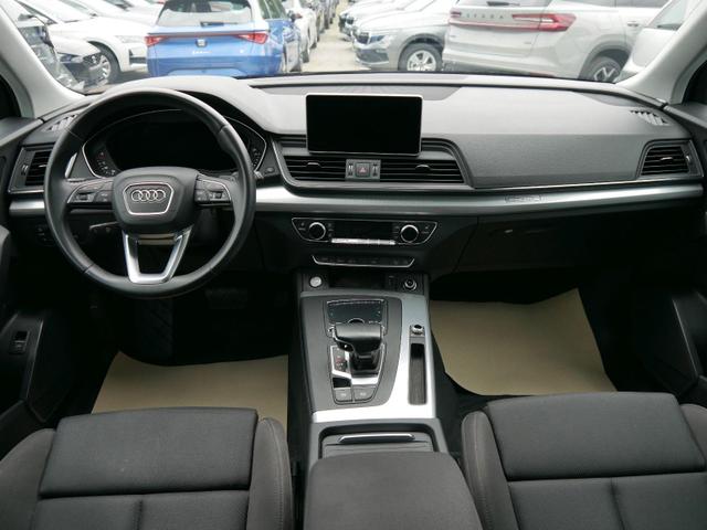 Audi Q5 sport 45 TFSI * QUATTRO S-TRONIC LED NAVI MMI TOUCH KAMERA PDC SHZ 
